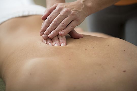 deep-tissue-massage-01729154110.jpg